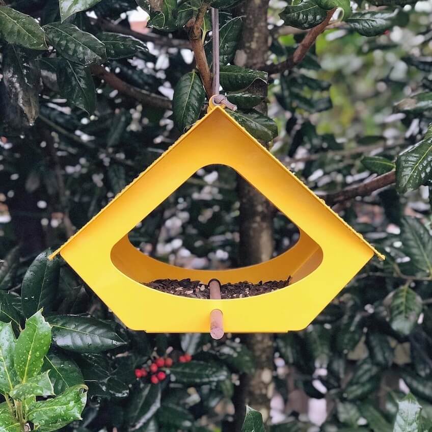 Beekman Fly-Thru Bird Feeder-Yellow